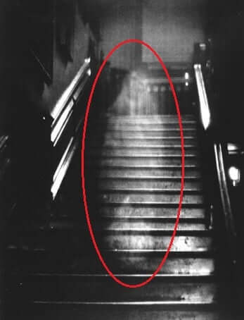 Creepy-photos-you-wont-believe-exist-02