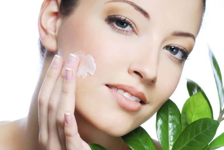 Top 10 Natural Ways to Get Glowing Skin