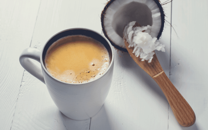 health benefits of adding coconut in coffee