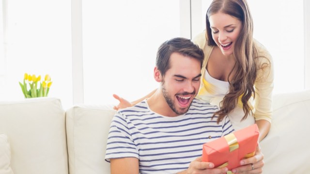 In A Long-Distance Relationship? Here Are Gifts Your Partner Will Absolutely Love