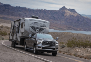 RV Fifth Wheel Trailer Towing Tips