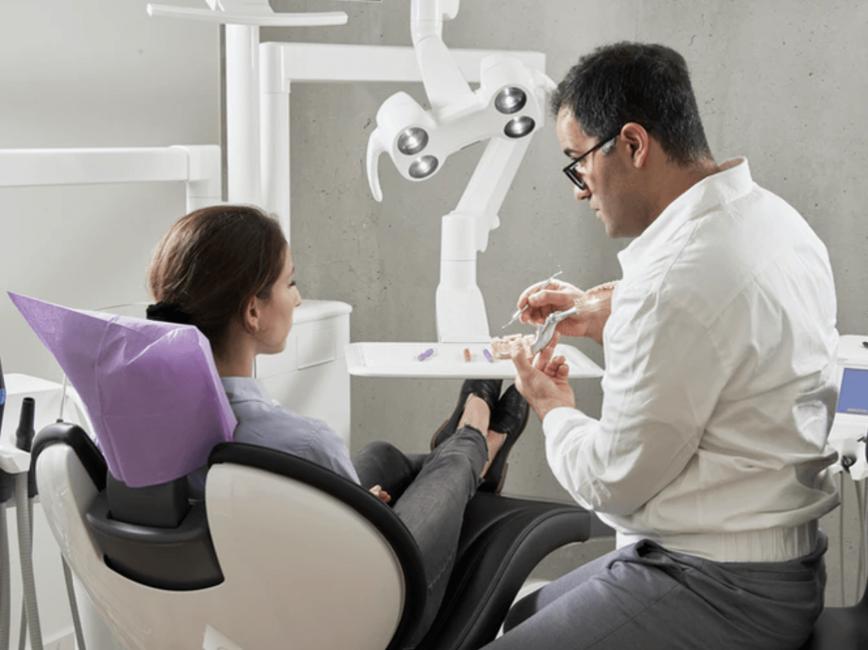 Things You Should Know Before Getting Dental Implants