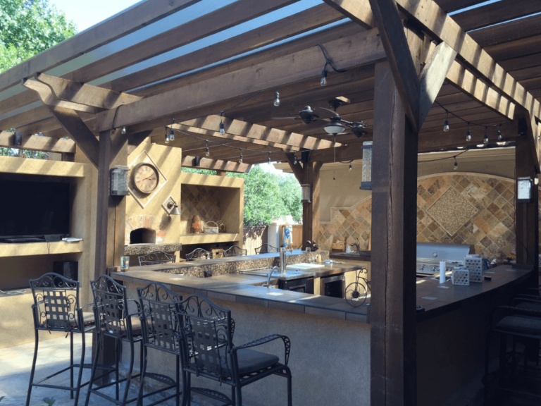 patio outdoor kitchen