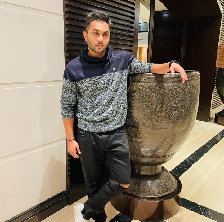 Azhar Shaikh Azhar Shaikh